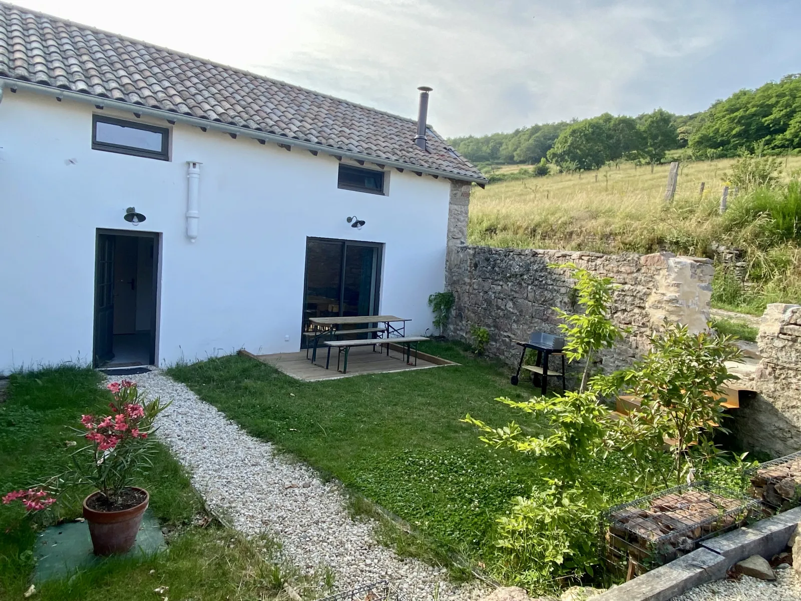Maison des Vendangeurs du Clos Sauvage (gîte à la ferme), Leynes